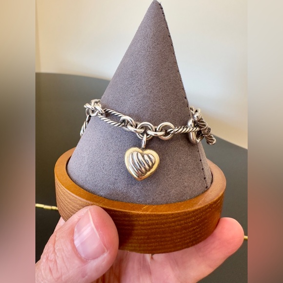 David Yurman Authentic Luxury Vintage Pearl Blue Topaz 18K Silver Charm Bracelet - Picture 8 of 17